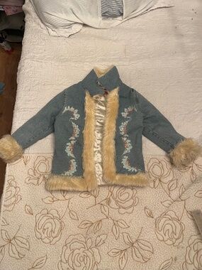 Betsey Johnson girls denim floral fur jacket size 5